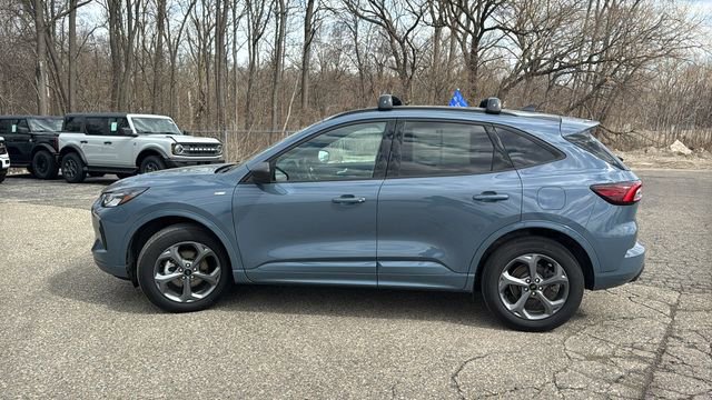 Certified 2023 Ford Escape ST-Line w/ Tech Pack #1 image 2