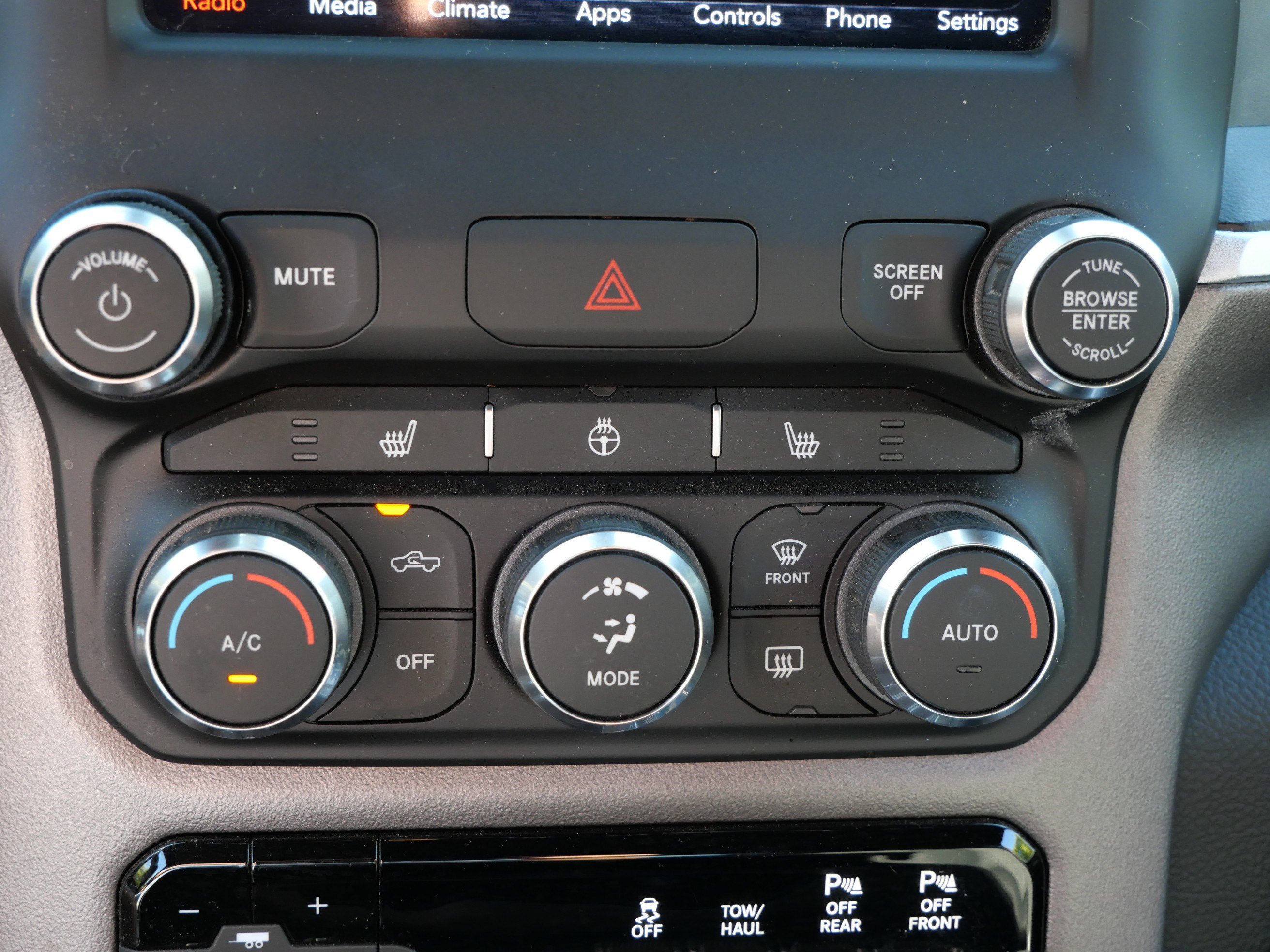 Used 2020 RAM 1500 Big Horn AWD/4WD image 23