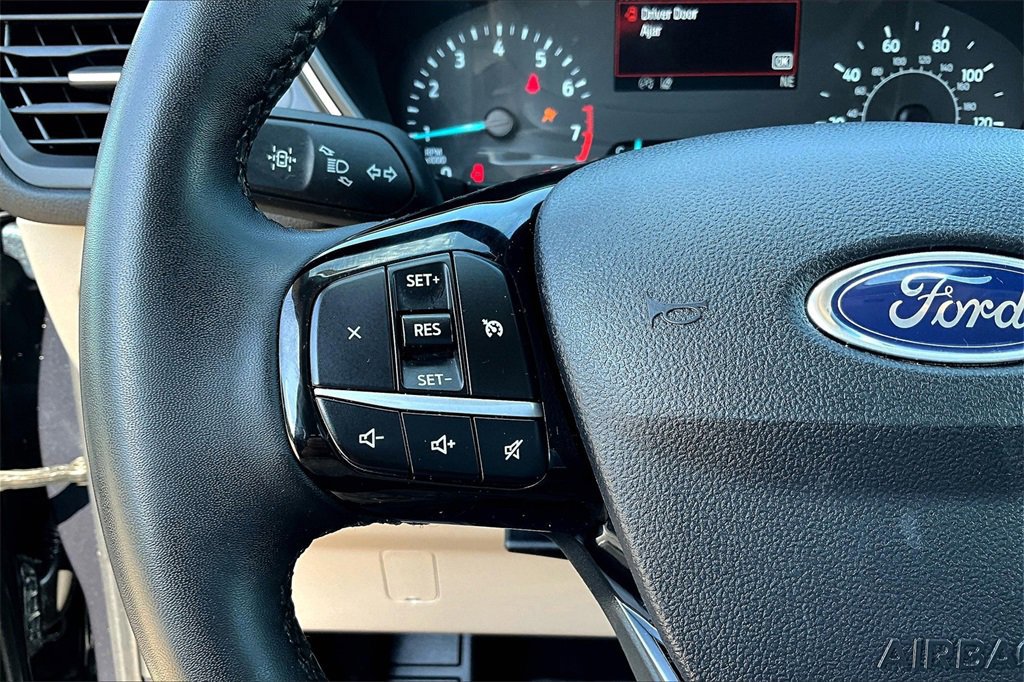 Certified 2022 Ford Escape SE w/ Convenience Package image 18