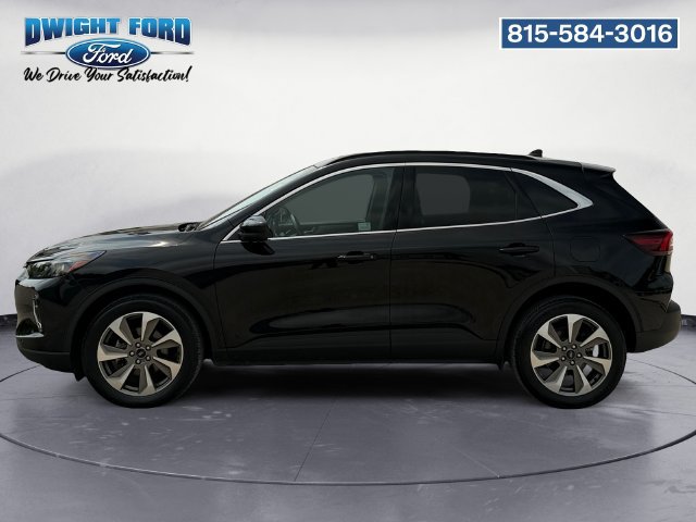 Certified 2023 Ford Escape Platinum AWD/4WD image 2