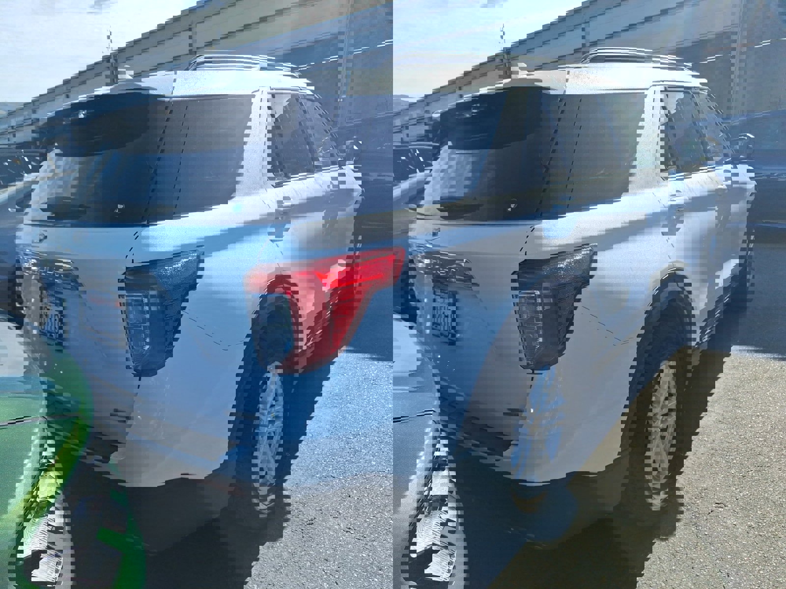 Certified 2020 Ford Explorer XLT w/ Equipment Group 202A image 5