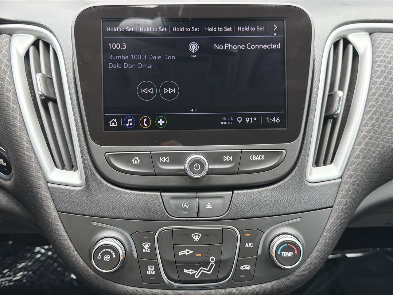 Used 2023 Chevrolet Malibu RS FWD image 20