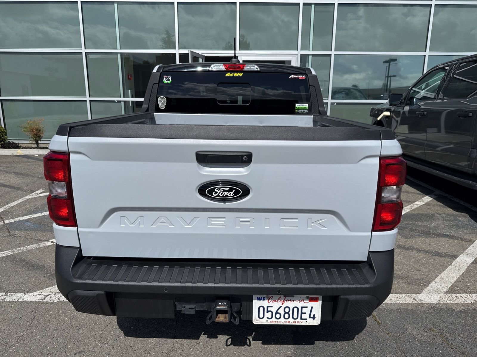 Certified 2025 Ford Maverick Lariat w/ Black Appearance Package AWD/4WD image 4