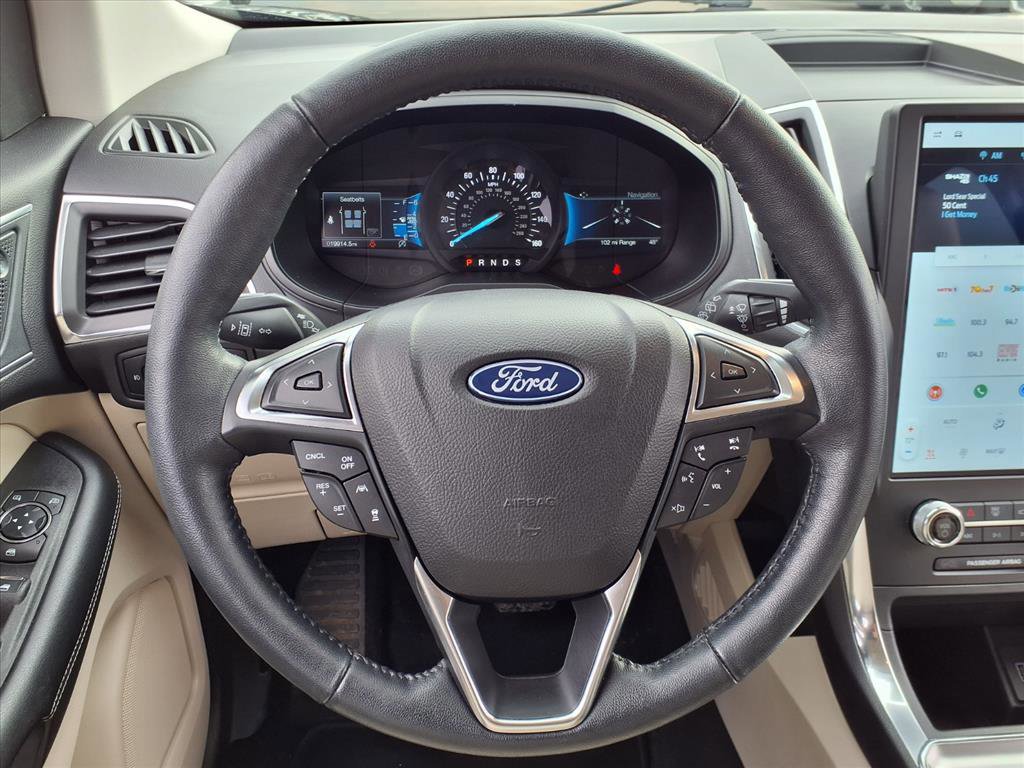 Certified 2024 Ford Edge Titanium w/ Equipment Group 301A image 18