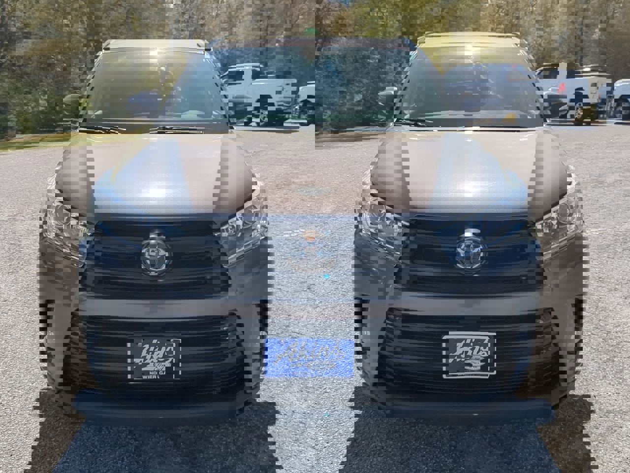 Used 2018 Toyota Highlander SE image 7