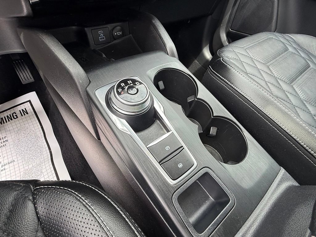 Certified 2023 Ford Escape Platinum w/ Premium Technology Package AWD/4WD image 26