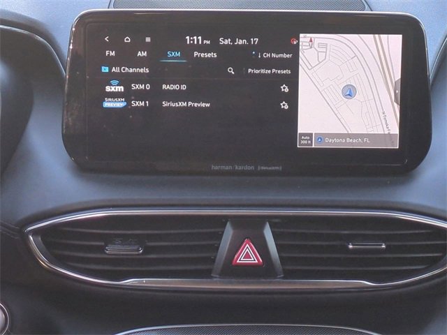 Used 2023 Hyundai Santa Fe SEL w/ Premium Package image 18