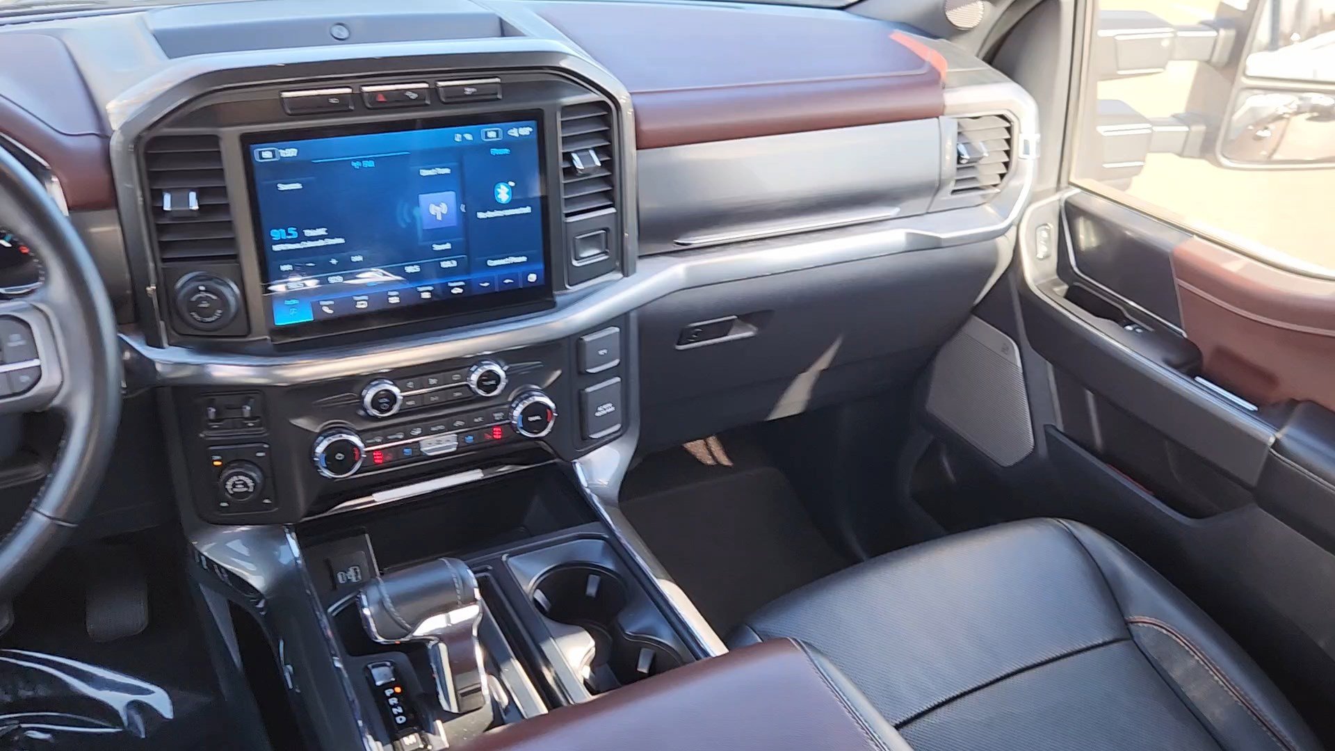 Certified 2022 Ford F150 Lariat image 17