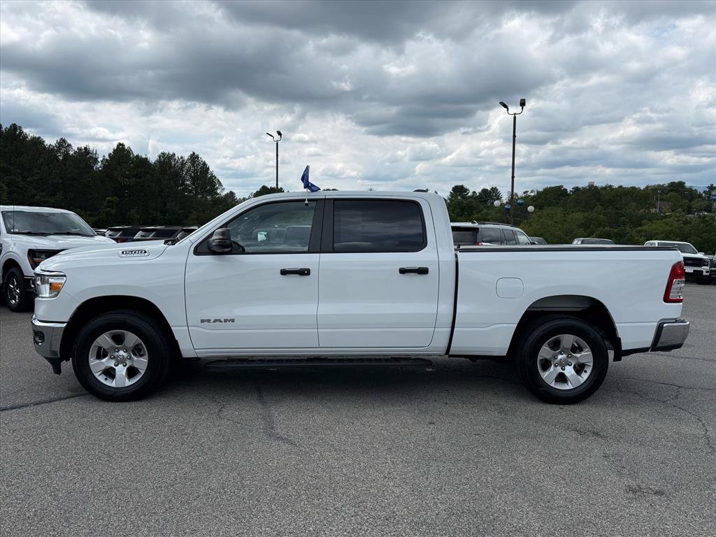 Used 2024 RAM 1500 Big Horn AWD/4WD image 2