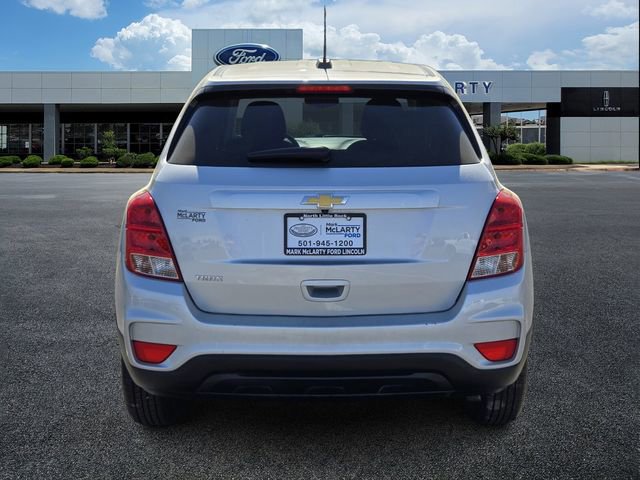 Used 2022 Chevrolet Trax LS w/ Tint and Cruise Package image 3