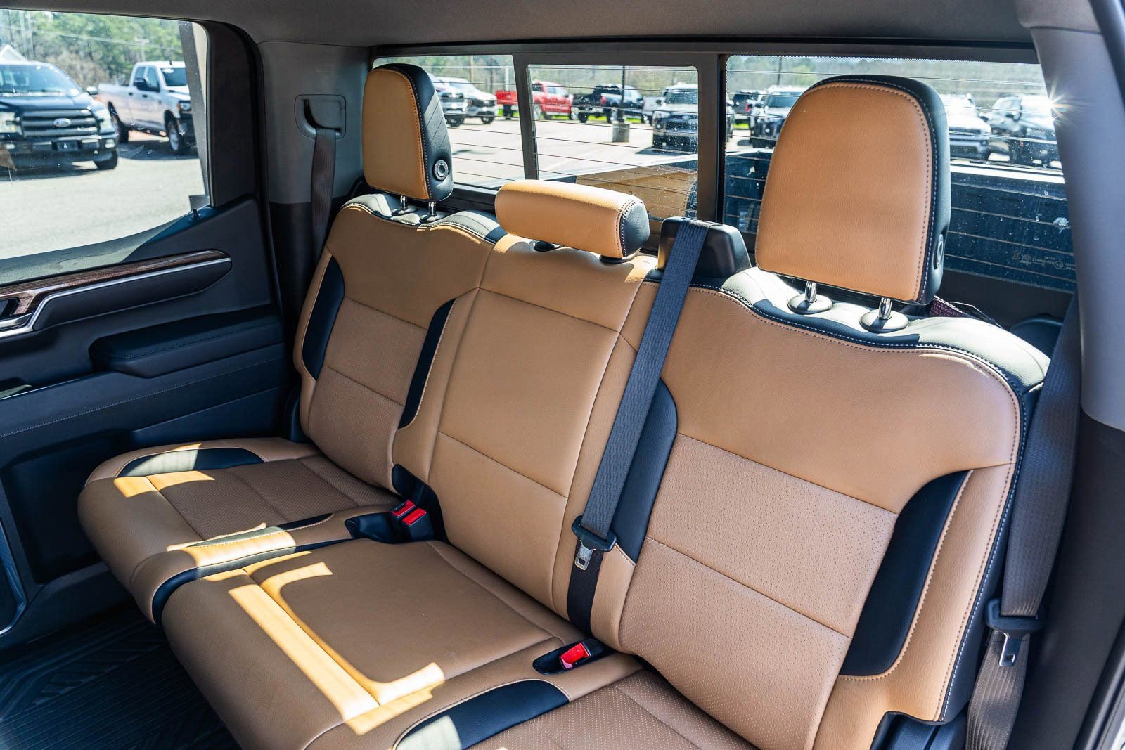 Used 2025 Chevrolet Silverado 1500 LT image 21