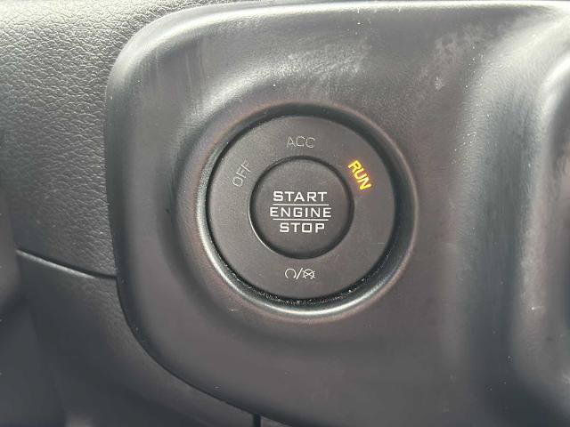 Used 2023 Jeep Wrangler Unlimited Sahara w/ Dual Top Group AWD/4WD image 21