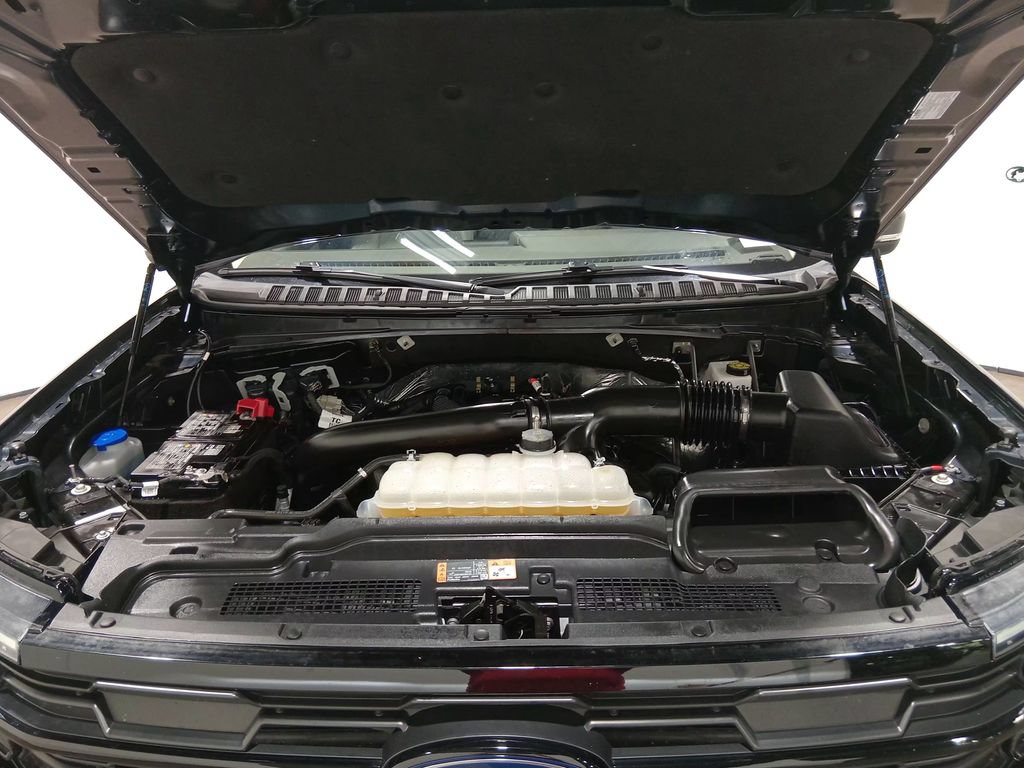 Certified 2025 Ford Expedition Max Active AWD/4WD image 12