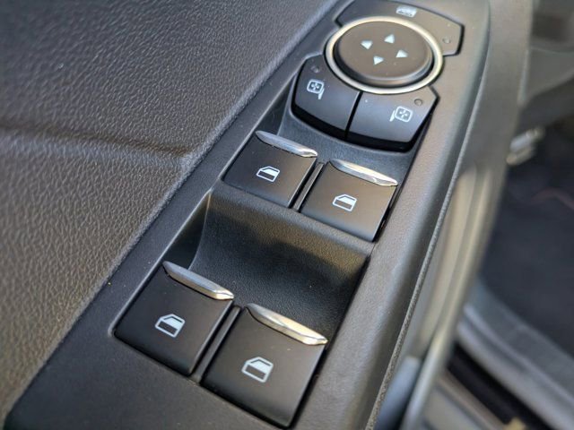 Certified 2023 Ford Escape ST-Line AWD/4WD image 22
