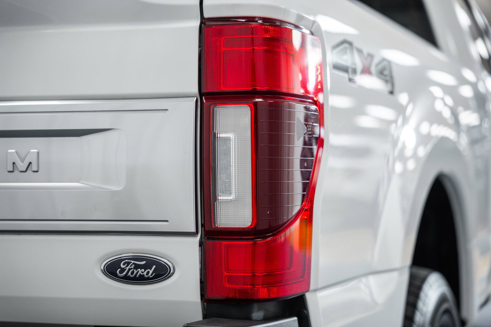 Certified 2022 Ford F250 Platinum w/ Snow Plow Prep Package image 22