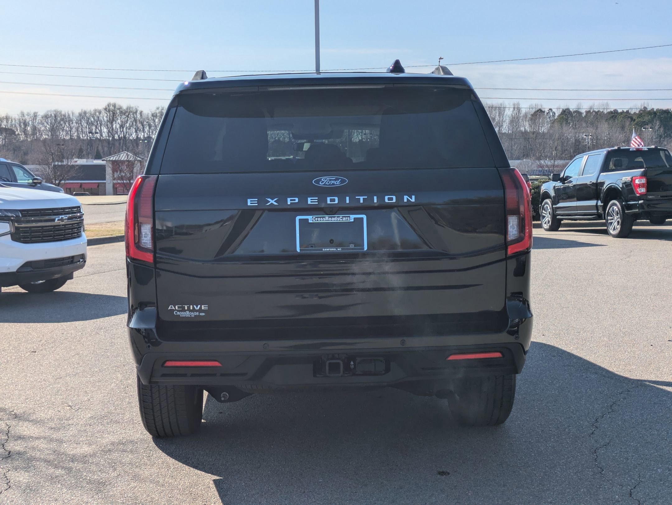 Certified 2025 Ford Expedition Active image 4