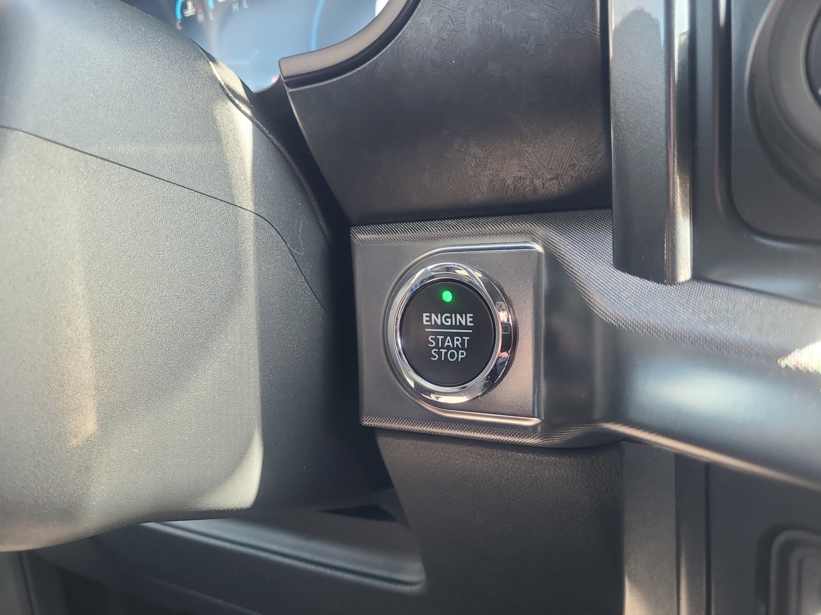 Certified 2022 Ford F150 Tremor w/ Equipment Group 402A High image 30