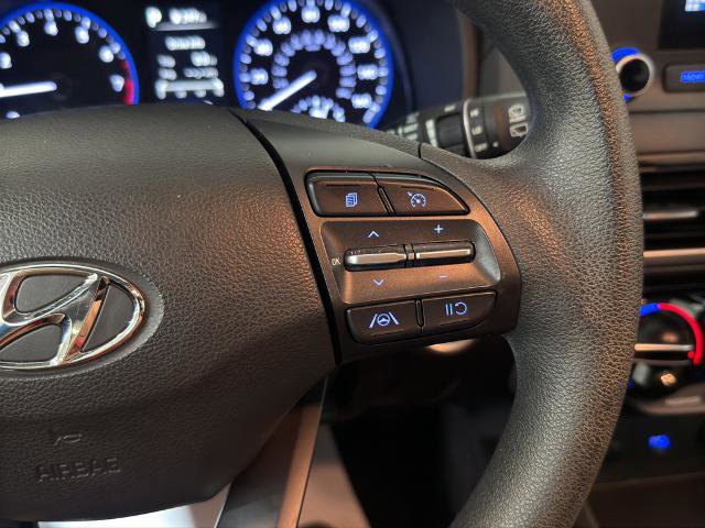 Used 2022 Hyundai Kona SEL image 23