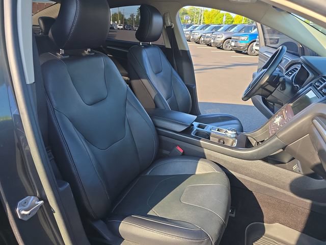 Certified 2019 Ford Fusion Titanium AWD/4WD image 25