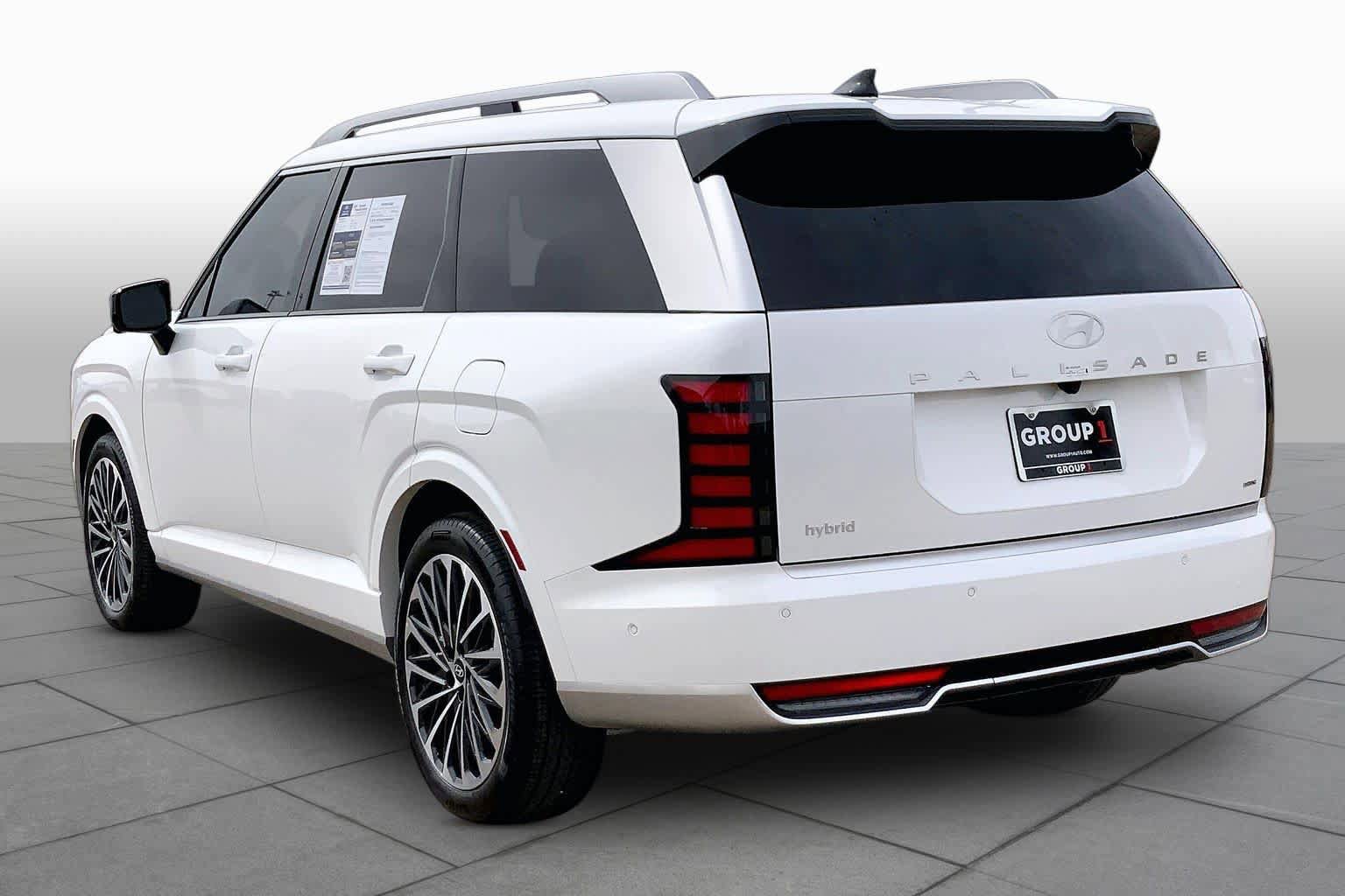 Used 2026 Hyundai Palisade Calligraphy AWD/4WD image 12