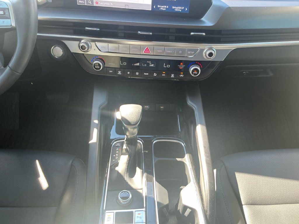 Used 2025 Kia Telluride LX FWD image 20