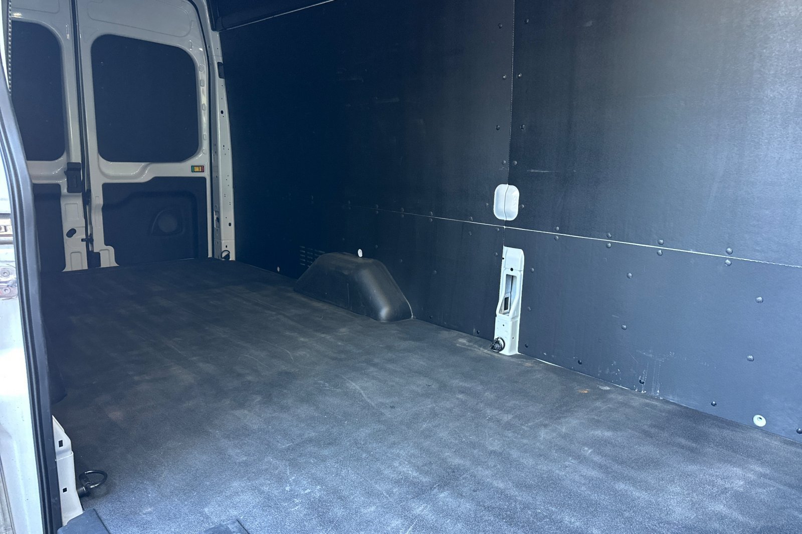 Certified 2025 Ford Transit 250 148 High Roof Extended w/ Load Area Protection Package RWD image 14