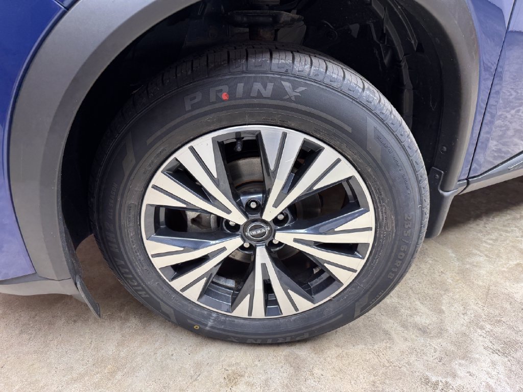 Used 2023 Nissan Rogue SV AWD/4WD image 30