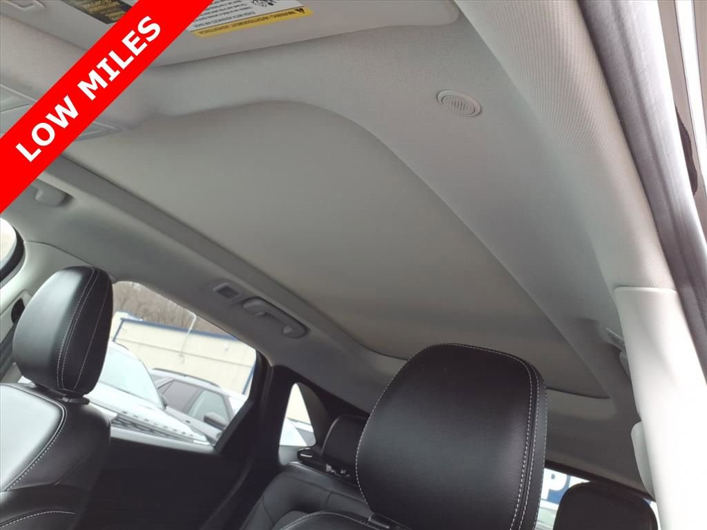 Certified 2022 Ford Escape SEL image 16