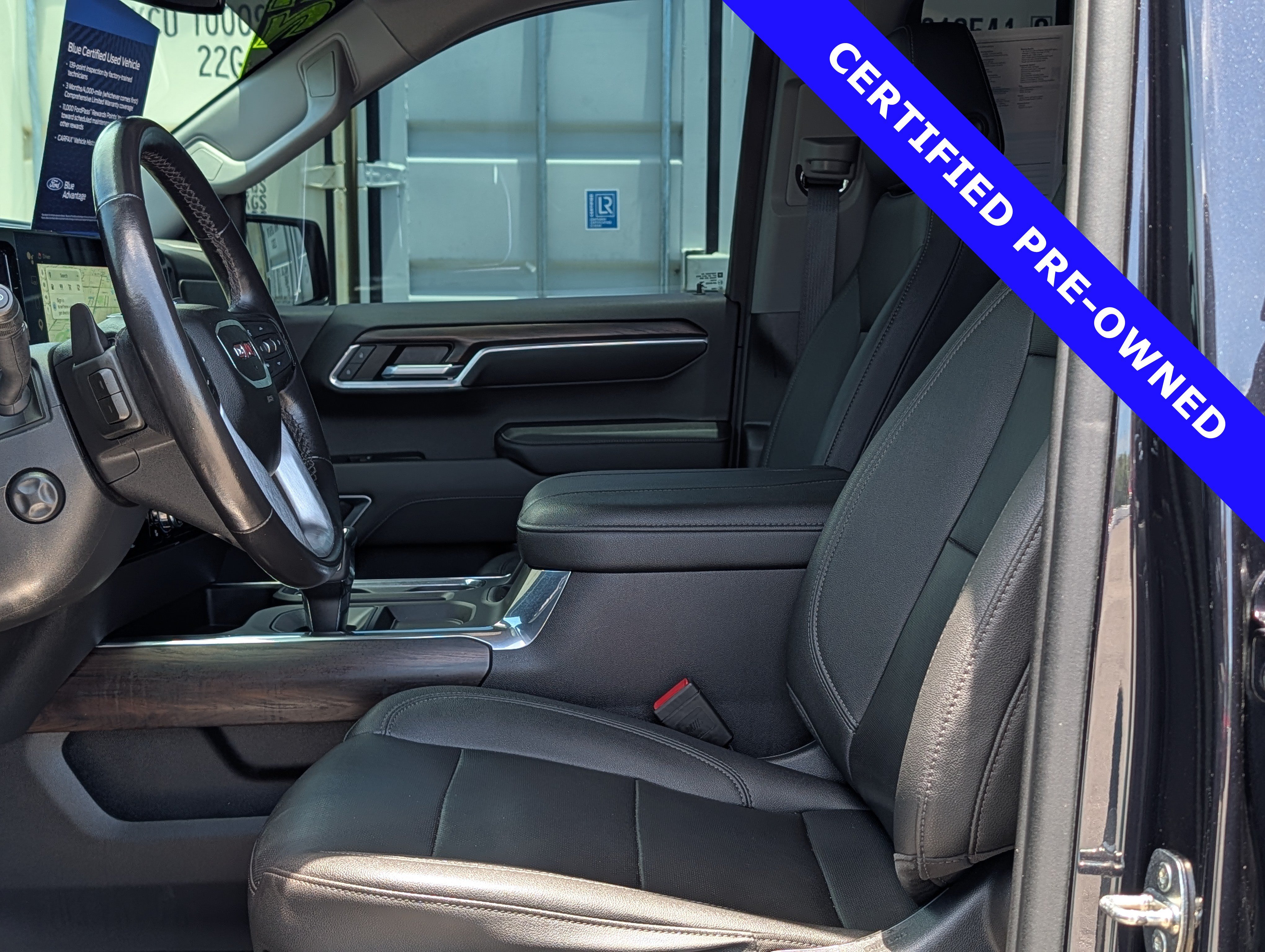 Used 2023 GMC Sierra 1500 SLT w/ SLT Premium Package AWD/4WD image 22