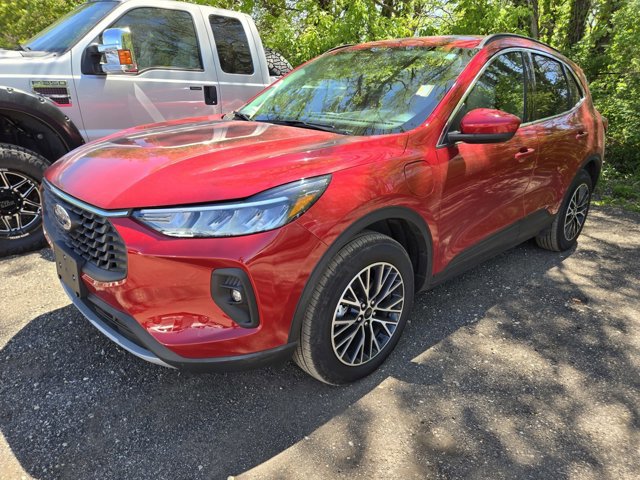 Certified 2026 Ford Escape SE FWD image 4