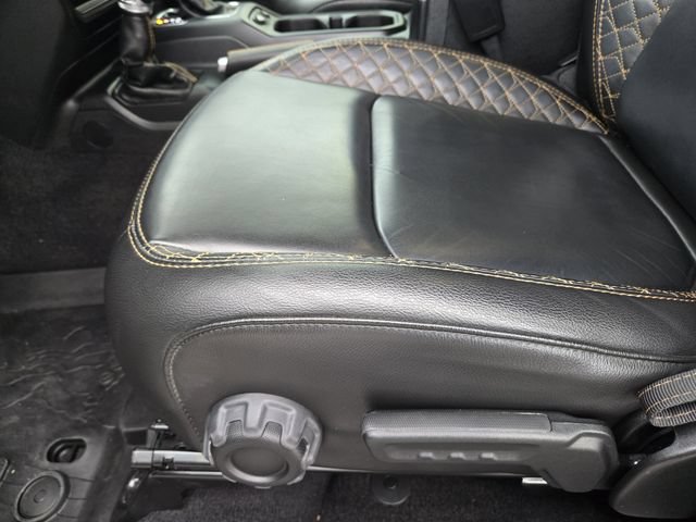 Used 2021 Jeep Wrangler Unlimited Sahara AWD/4WD image 23
