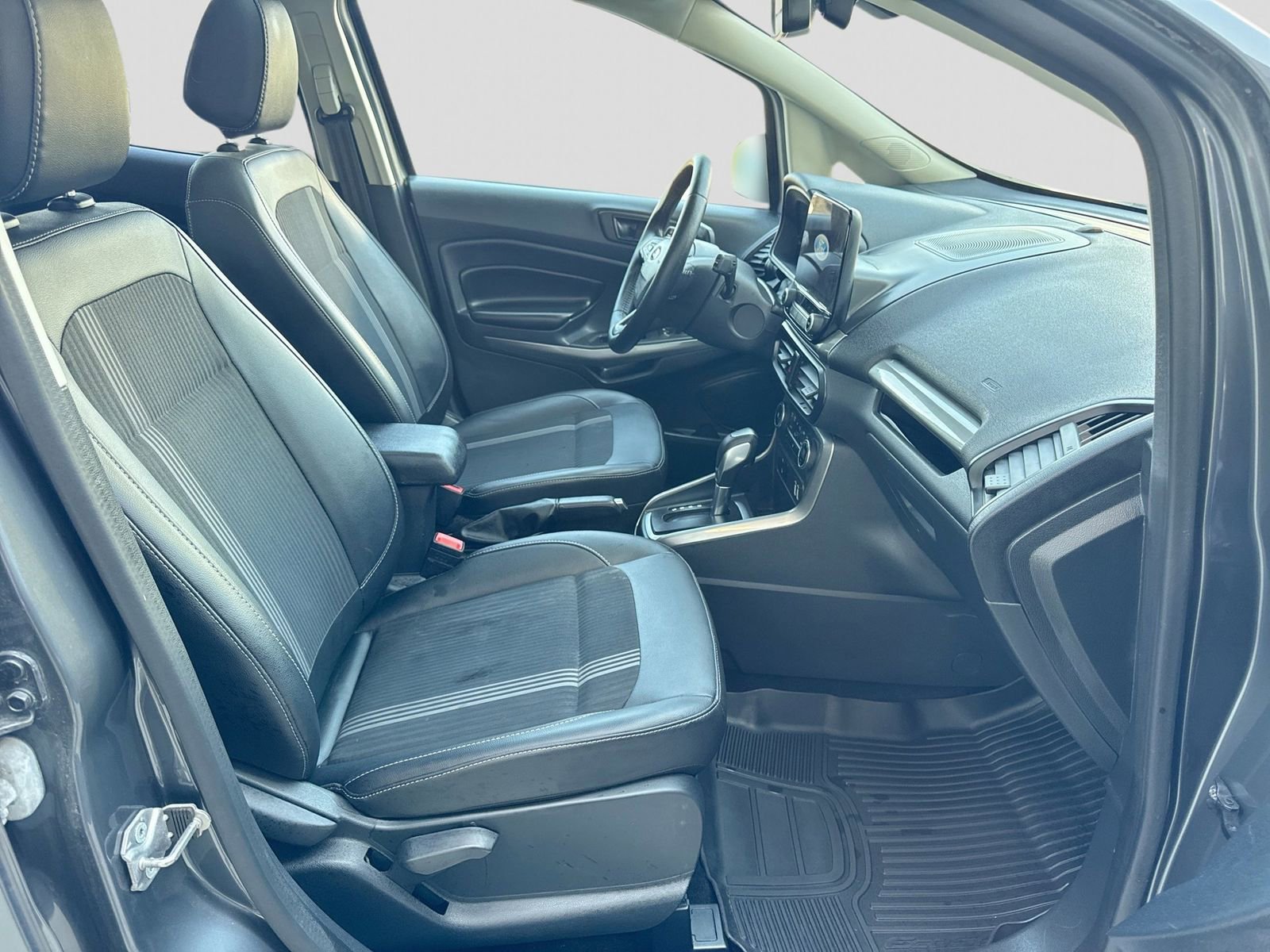Certified 2020 Ford EcoSport SES w/ Interior Protection Package AWD/4WD image 24