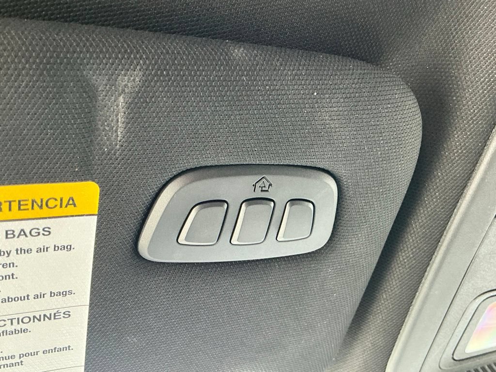 Certified 2023 Ford Explorer Platinum w/ Technology Package AWD/4WD image 50