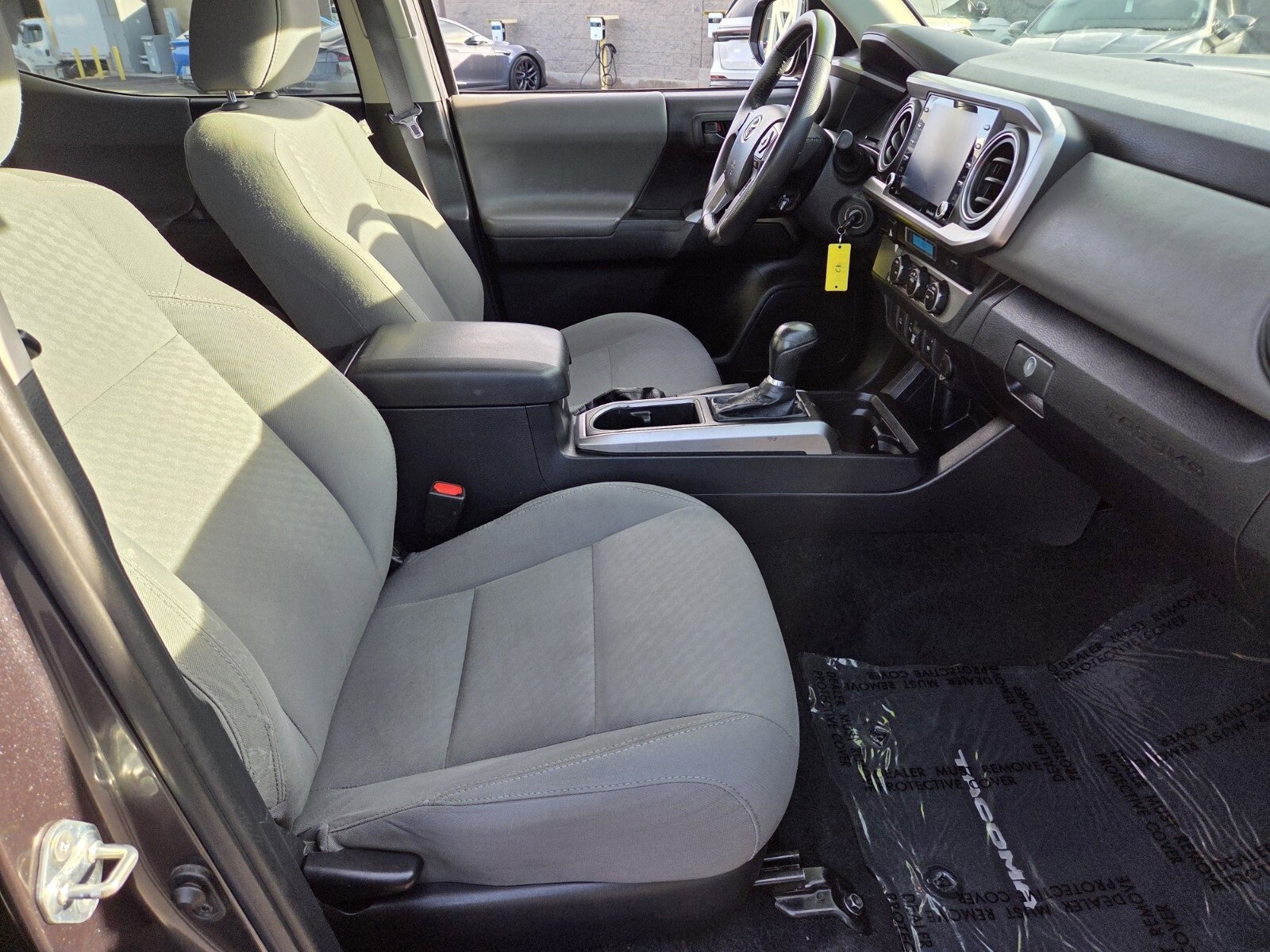 Used 2021 Toyota Tacoma SR5 image 15