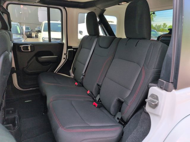 Used 2022 Jeep Wrangler Unlimited Rubicon w/ Dual Top Group AWD/4WD image 24