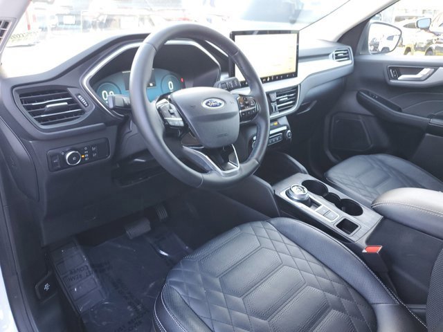 Certified 2023 Ford Escape Platinum w/ Premium Technology Package image 16
