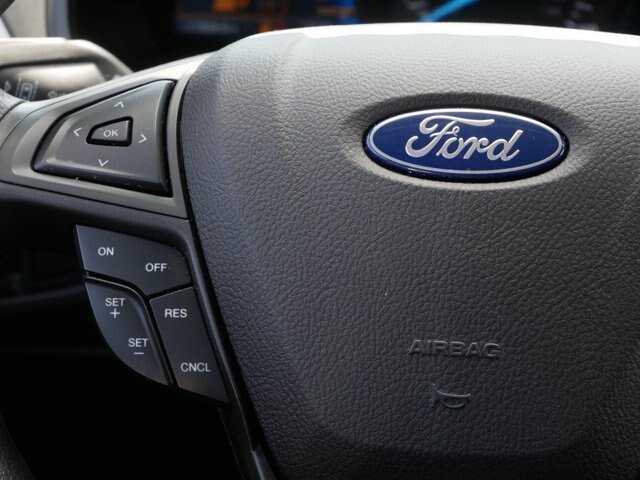 Certified 2023 Ford Edge SE w/ Black Appearance Package AWD/4WD image 18
