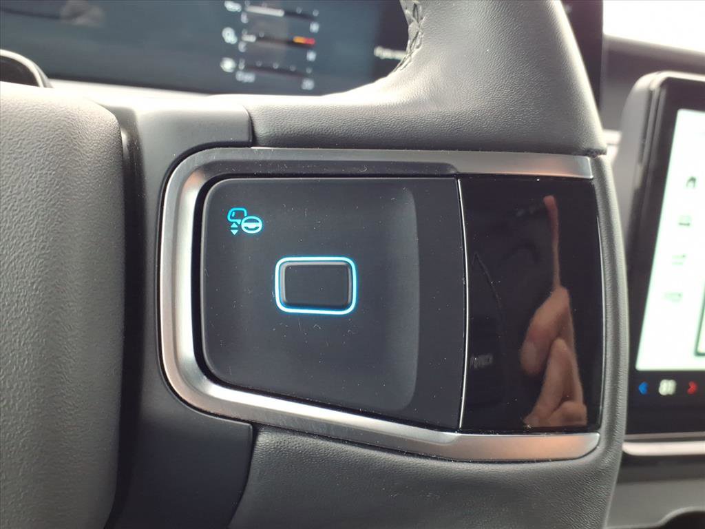 Certified 2025 Ford Expedition Max Active image 18