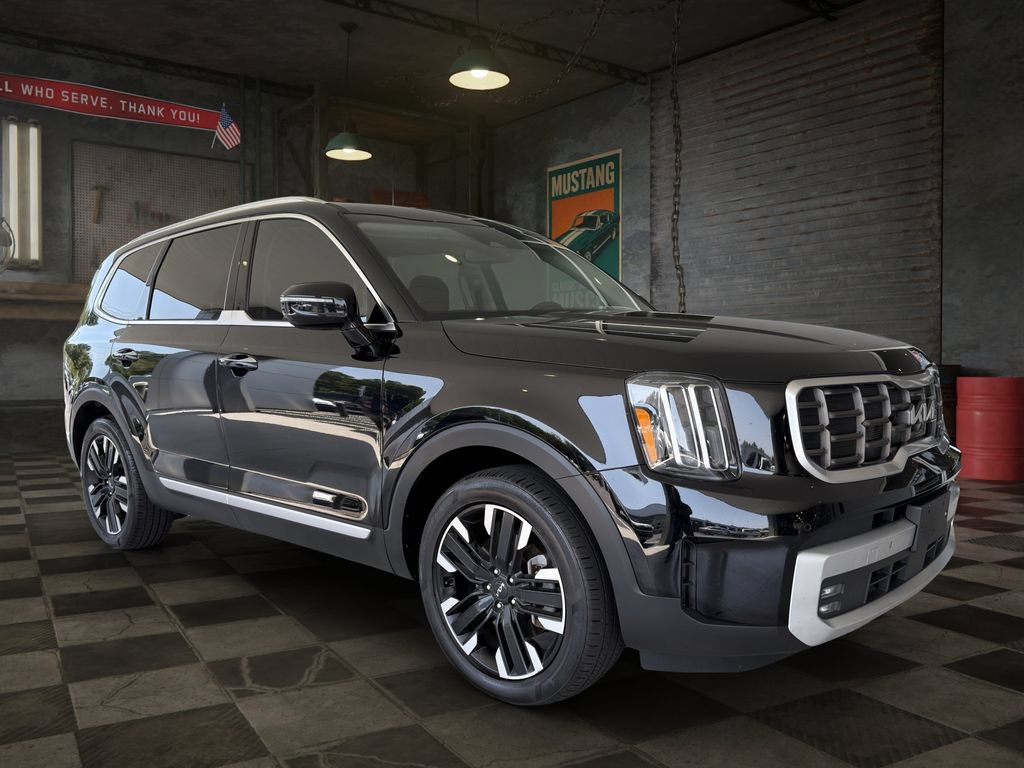 Used 2024 Kia Telluride SX FWD image 2
