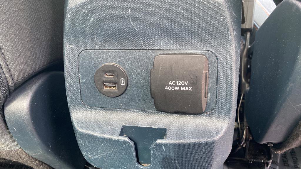 Certified 2024 Ford Maverick XLT w/ XLT Luxury Package image 27