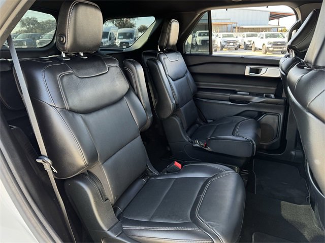 Certified 2020 Ford Explorer ST w/ Premium Technology Package image 30