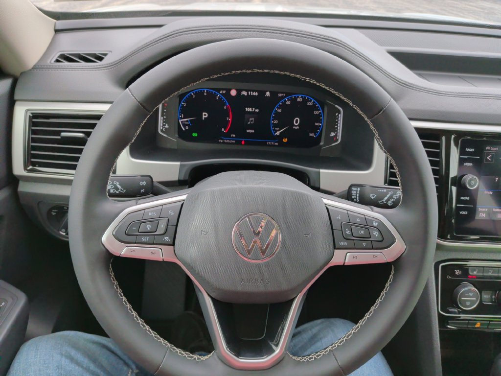 Used 2021 Volkswagen Atlas SEL Premium AWD/4WD image 25