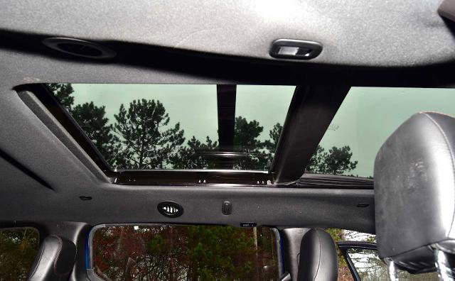 Used 2020 Chrysler Pacifica Touring-L image 33