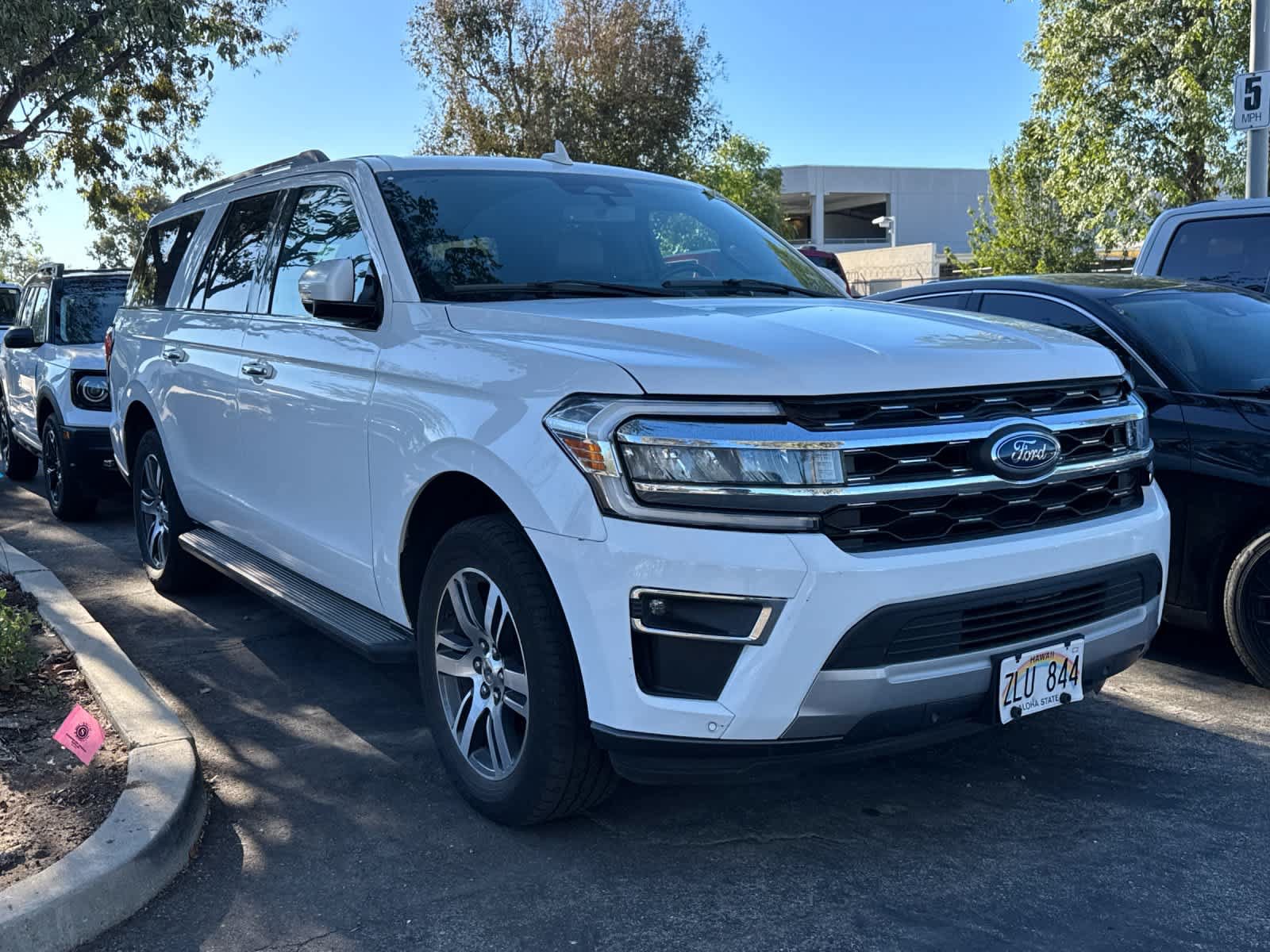 Certified 2024 Ford Expedition Max Limited AWD/4WD image 3