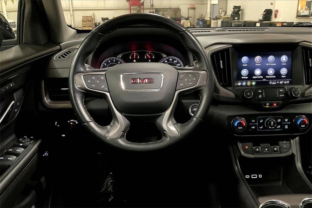 Used 2023 GMC Terrain AT4 image 7
