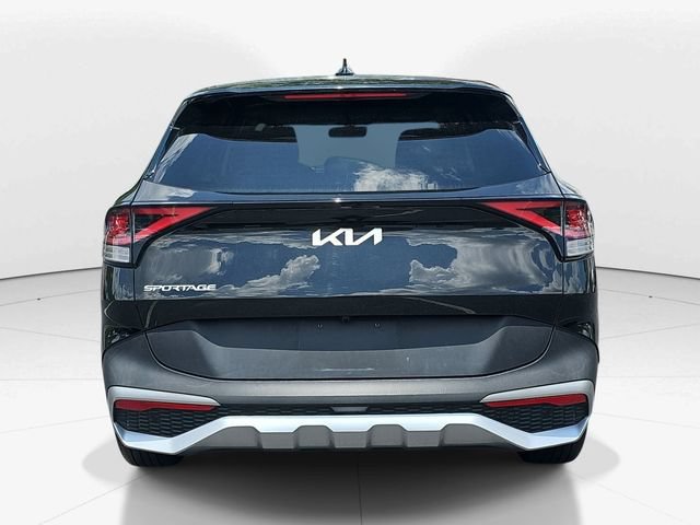 Used 2024 Kia Sportage LX FWD image 5