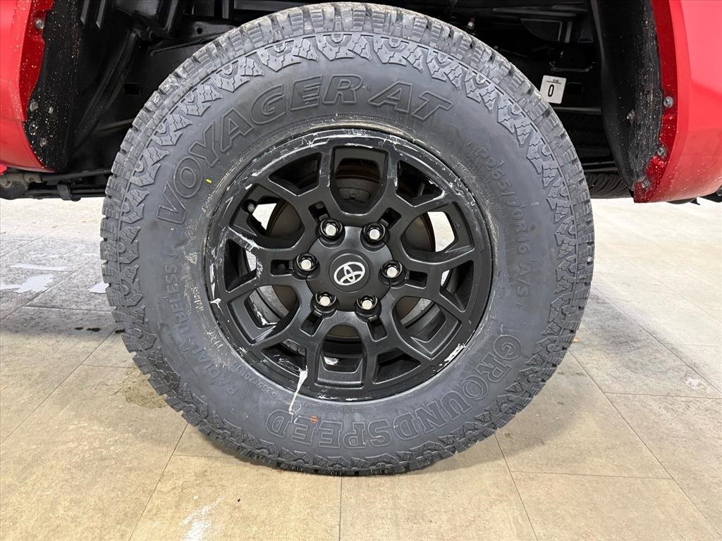 Used 2022 Toyota Tacoma SR5 image 14