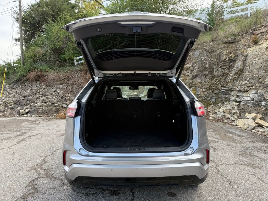 Certified 2024 Ford Edge ST-Line image 9