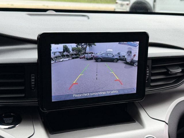 Certified 2022 Ford Explorer XLT RWD image 23