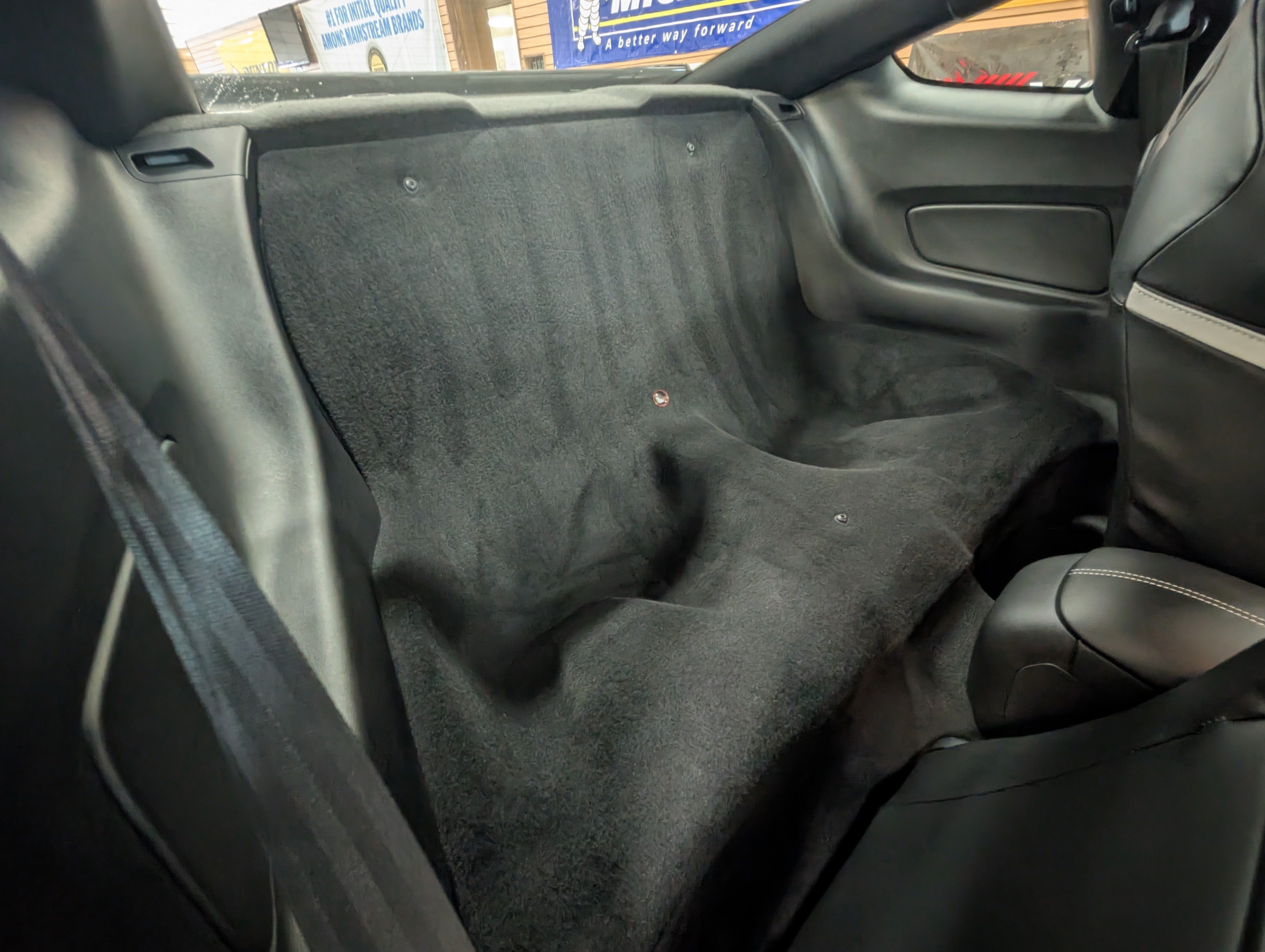 Certified 2021 Ford Mustang Shelby GT500 w/ Carbon Fiber Track Pack RWD image 13